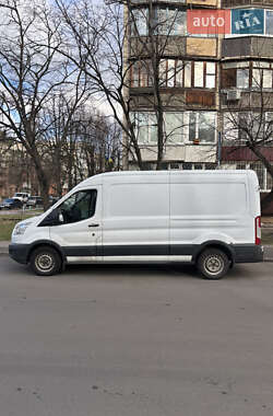 Вантажний фургон Ford Transit 2015 в Києві