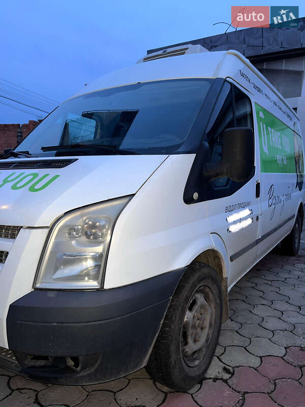 Рефрижератор Ford Transit 2013 в Чернівцях
