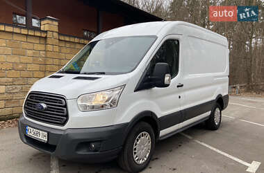 Грузовой фургон Ford Transit 2015 в Киеве