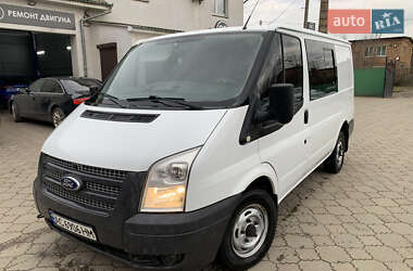 Вантажний фургон Ford Transit 2012 в Луцьку