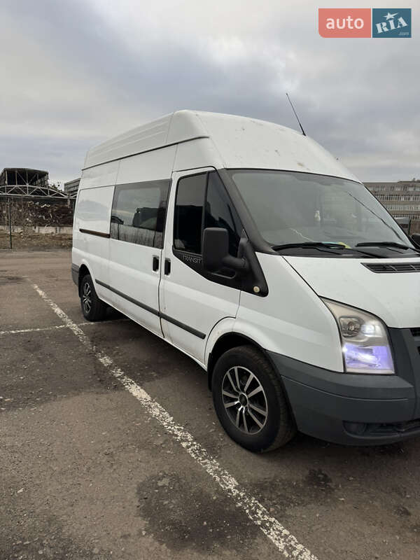 Грузовой фургон Ford Transit 2011 в Киеве фото 3 Грузовой фургон Ford Transit 2011 в Киеве