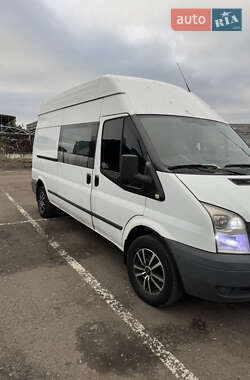 Грузовой фургон Ford Transit 2011 в 