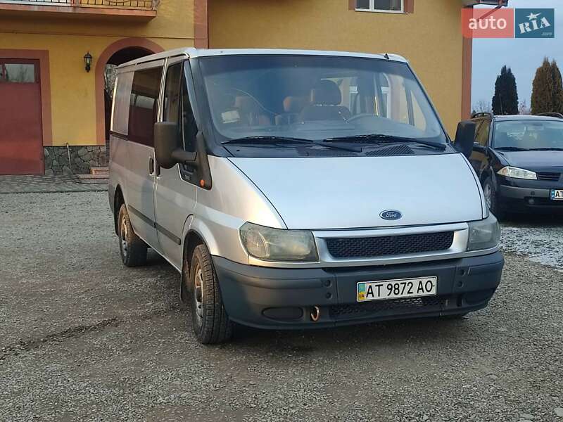 Вантажопасажирський фургон Ford Transit 2002 в Порогах