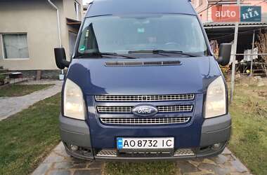 Вантажопасажирський фургон Ford Transit 2011 в Ужгороді