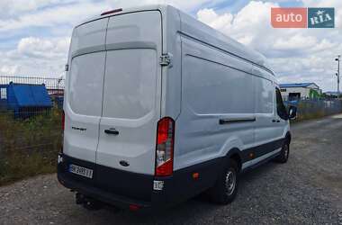 Грузовой фургон Ford Transit 2016 в Ровно