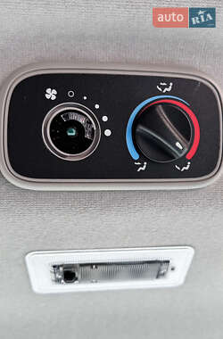 Специальный автобус Ford Transit 2012 в 