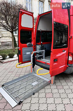 Специальный автобус Ford Transit 2012 в 