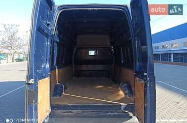 Вантажний фургон Ford Transit 2008 в Ромнах