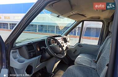 Вантажний фургон Ford Transit 2008 в Ромнах