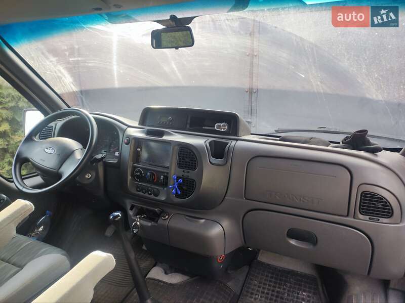 Микроавтобус Ford Transit 2003 в Ровно