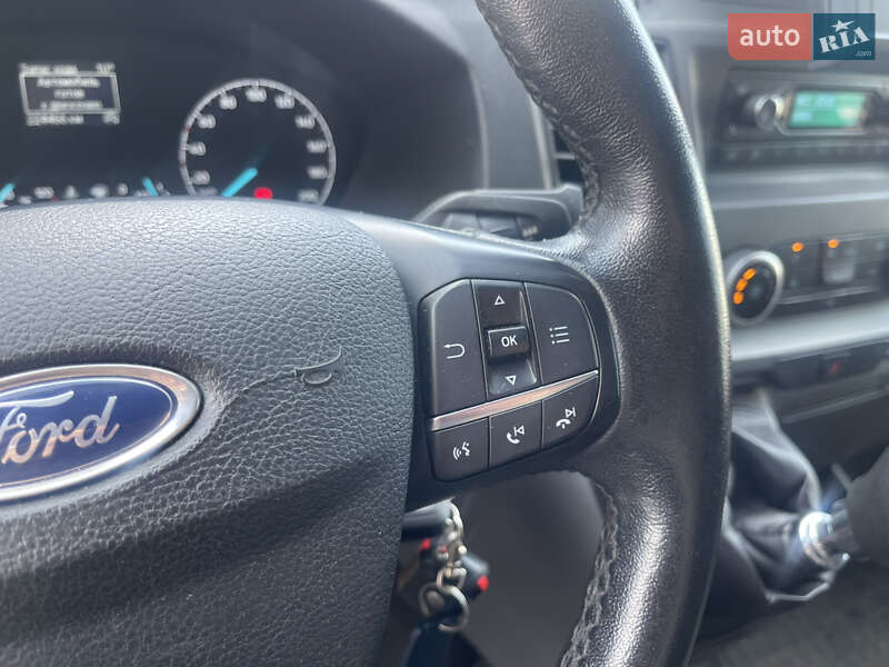 Вантажний фургон Ford Transit 2020 в Харкові