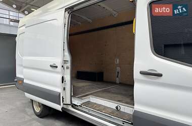 Вантажний фургон Ford Transit 2019 в 
