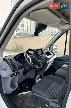 Вантажний фургон Ford Transit 2018 в 
