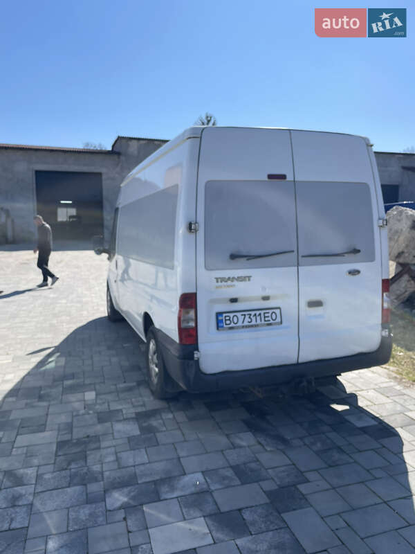 Микроавтобус Ford Transit 2013 в Хоросткове