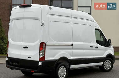 Вантажний фургон Ford Transit 2021 в 