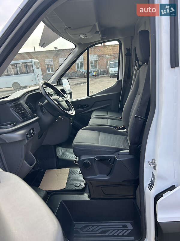 Вантажний фургон Ford Transit 2020 в Києві