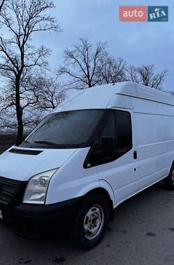 Грузовой фургон Ford Transit 2012 в 