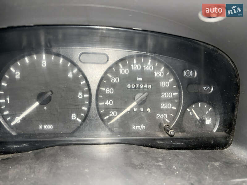 Другие грузовики Ford Transit 2001 в 