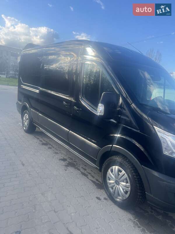 Микроавтобус Ford Transit 2015 в Львове