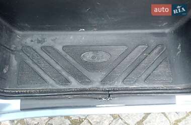 Грузовой фургон Ford Transit 2007 в 