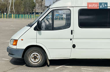 Грузопассажирский фургон Ford Transit 1999 в 