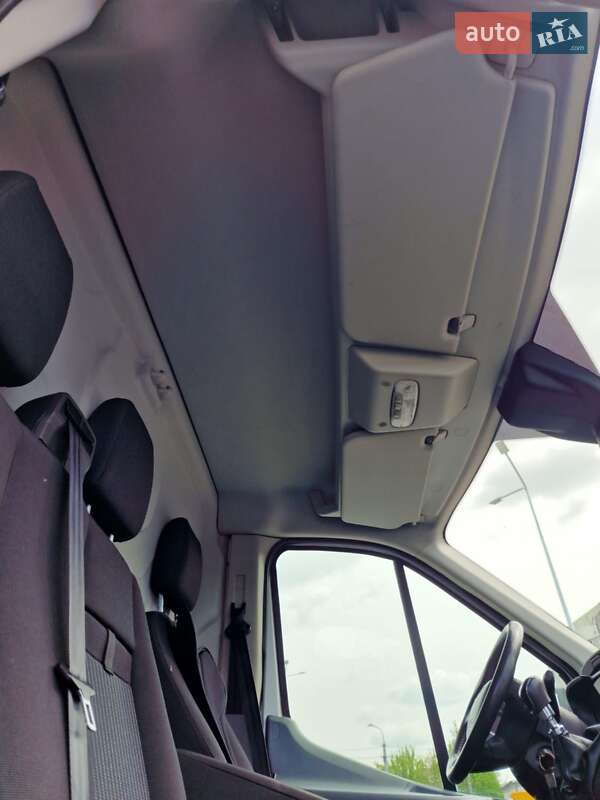 Грузовой фургон Ford Transit 2017 в Луцке