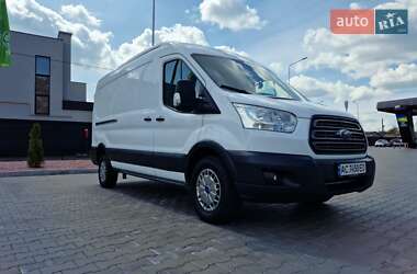 Грузовой фургон Ford Transit 2017 в 