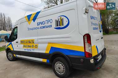 Грузовой фургон Ford Transit 2017 в 
