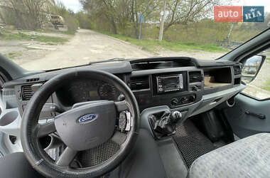Микроавтобус Ford Transit 2006 в 
