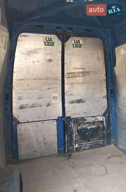 Грузопассажирский фургон Ford Transit 2002 в 