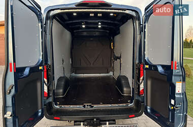 Грузовой фургон Ford Transit 2020 в 