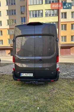 Грузопассажирский фургон Ford Transit 2021 в 