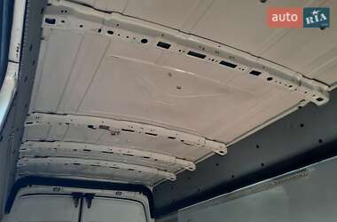Грузовой фургон Ford Transit 2016 в 
