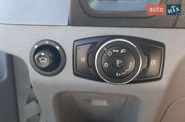 Грузовой фургон Ford Transit 2016 в 