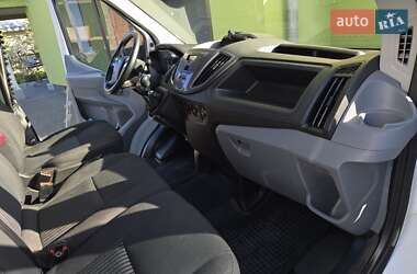 Тентований Ford Transit 2017 в 