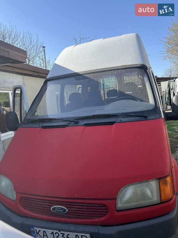 Грузовой фургон Ford Transit 1999 в Киеве