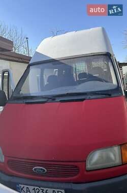 Грузовой фургон Ford Transit 1999 в 