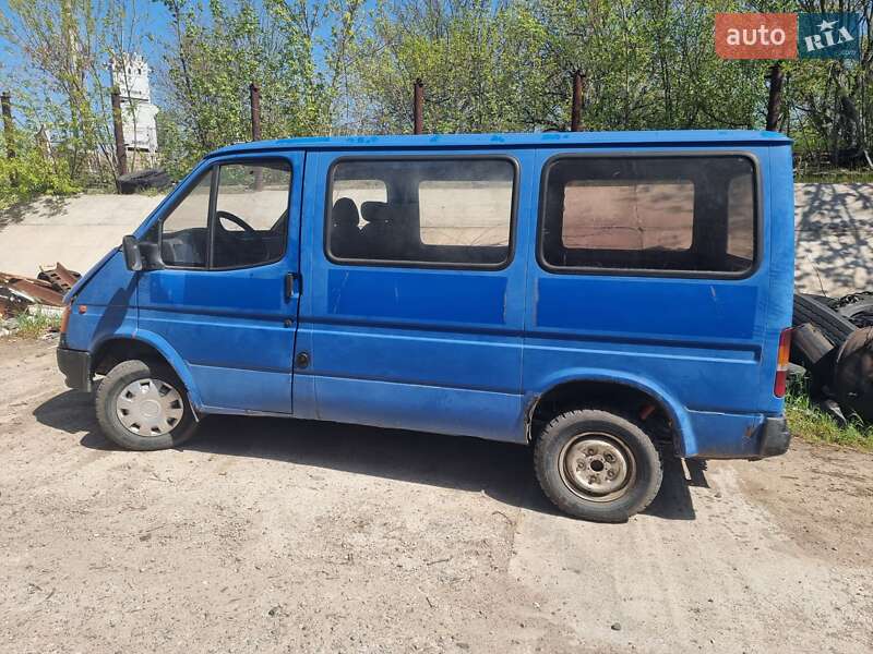 Мікроавтобус Ford Transit 1992 в Южноукраїнську