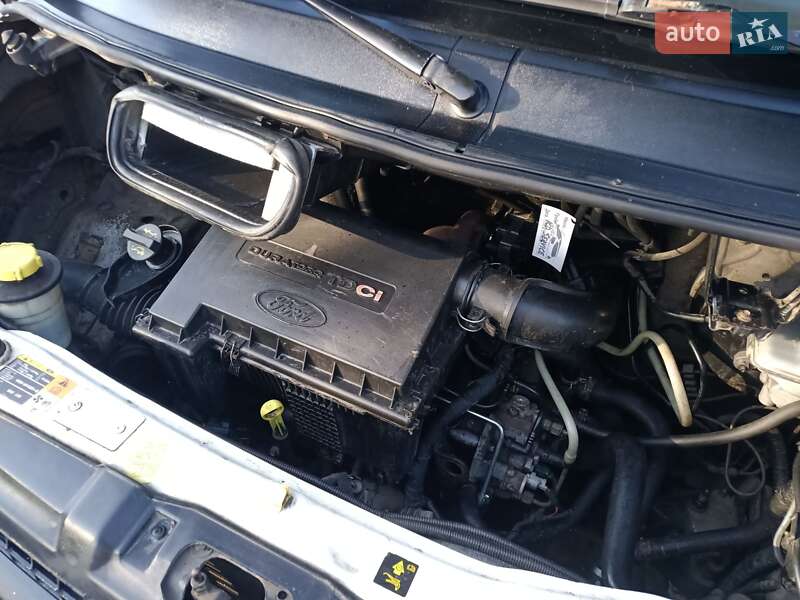 Грузовой фургон Ford Transit 2006 в Днепре