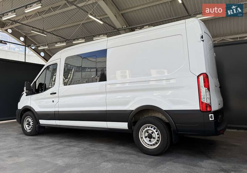 Грузопассажирский фургон Ford Transit 2023 в Киеве