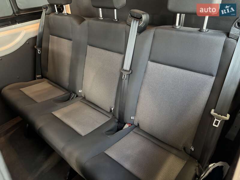Грузопассажирский фургон Ford Transit 2023 в Киеве