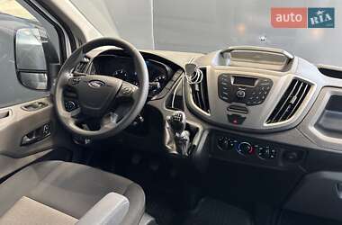 Грузопассажирский фургон Ford Transit 2023 в 