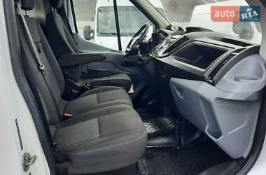 Грузовой фургон Ford Transit 2015 в 