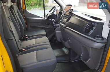 Вантажний фургон Ford Transit 2021 в 