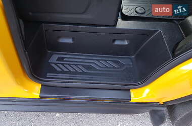Вантажний фургон Ford Transit 2021 в 