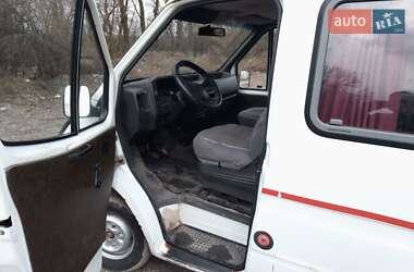 Грузовой фургон Ford Transit 1991 в 