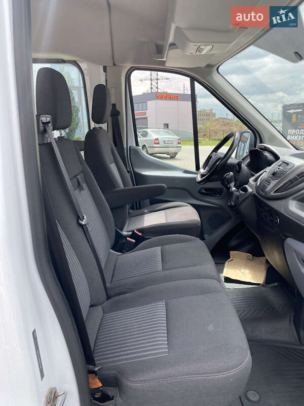 Грузопассажирский фургон Ford Transit 2018 в Киеве