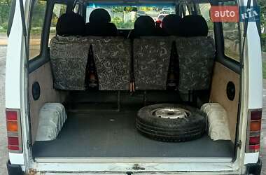 Грузопассажирский фургон Ford Transit 1995 в 