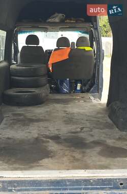 Вантажопасажирський фургон Ford Transit 2006 в 