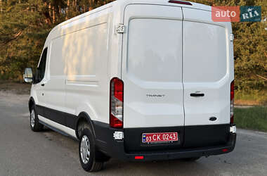 Грузовой фургон Ford Transit 2018 в 